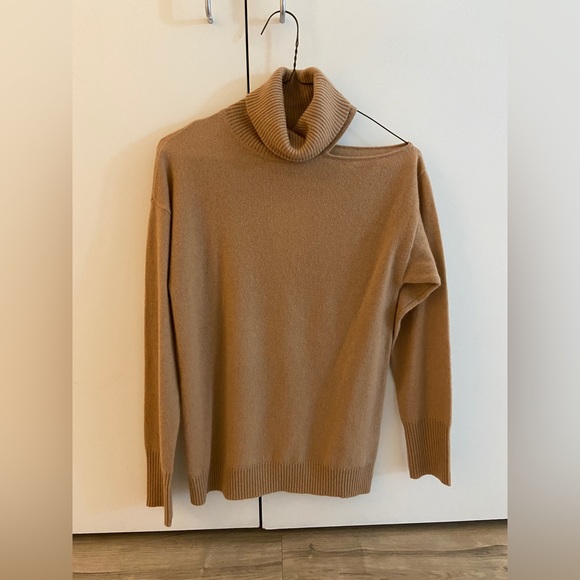 SCOTT & SCOTT LONDON Sweaters - Scott & Scott London Cashmere Sweater NEW